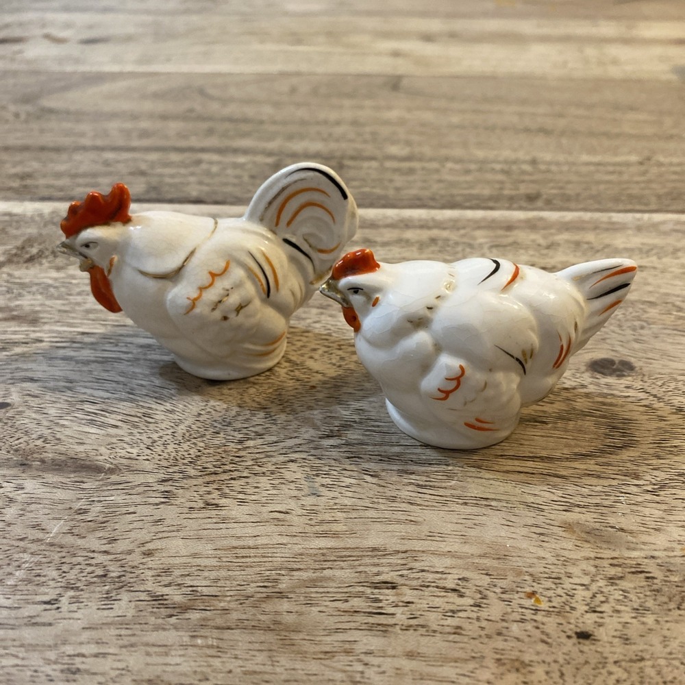 VTG Occupied Look Japan Chicken & Hen Salt and Pepper Shaker Kitchen Ceram Decor